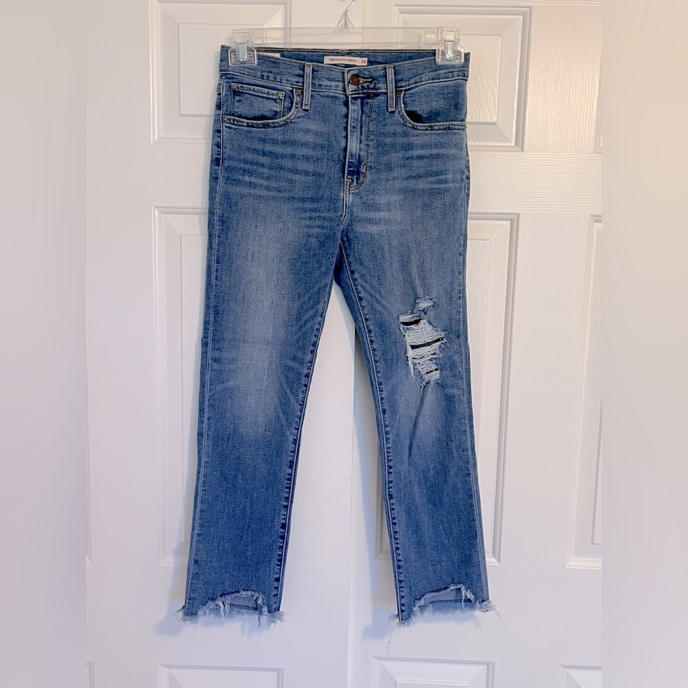 Levi’s Premium 724 High Rise Straight, size 28 x 26 length , distressed